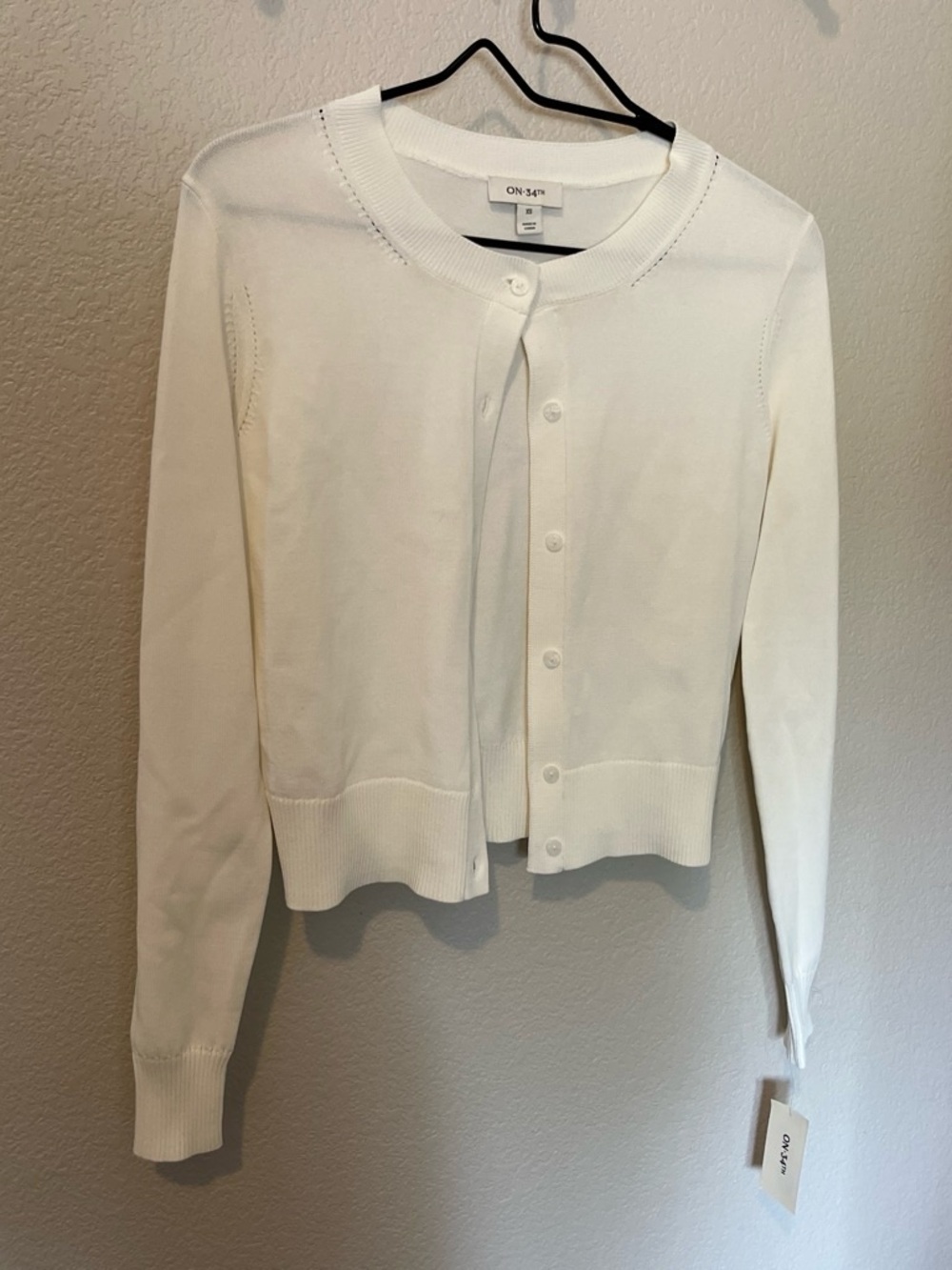 On 34th NWT White gauze like Button-Front Women's Cardigan